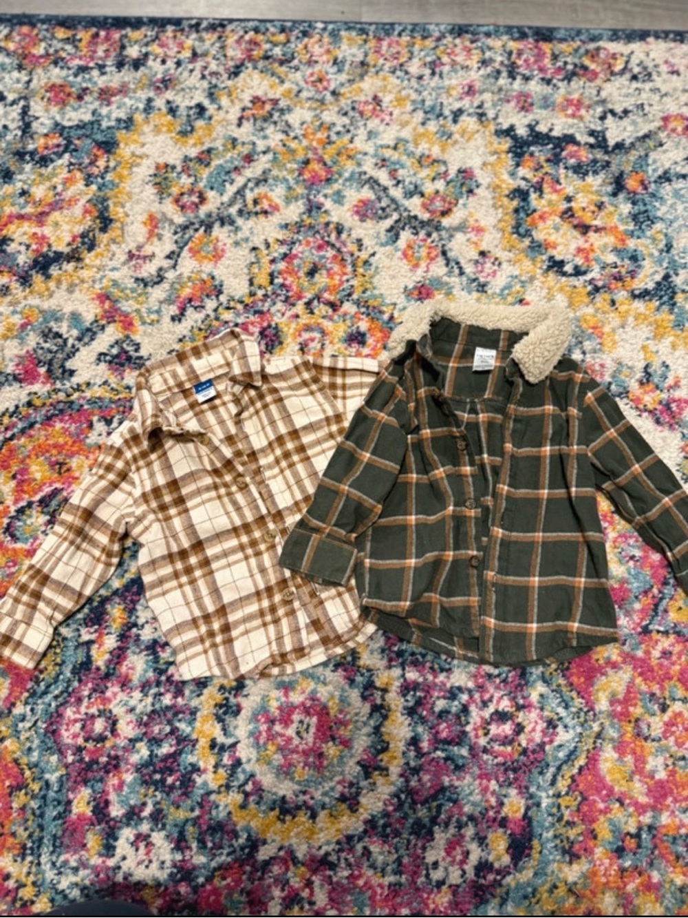 22+ piece baby bundle 6 months-12 months variety - Picture 12 of 12